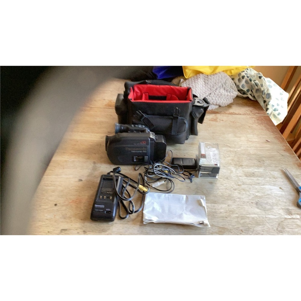 Panasonic Palmcorder IQ Camcorder Bundle PV-A306 Black VHS-C 16x Zoom Handheld